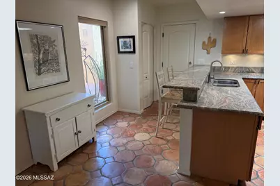 6440 N Foothills Drive, Tucson, AZ 85718 - Photo 17