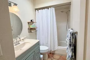 6440 N Foothills Dr, Tucson, AZ 85718 - Photo 27