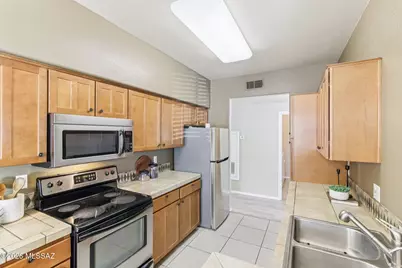 7050 E Sunrise Drive #17204, Tucson, AZ 85750 - Photo 11