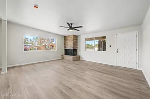 5842 E North St, Tucson, AZ 85712 - Photo 9