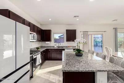 9265 W Tenaza Lane, Marana, AZ 85653 - Photo 15