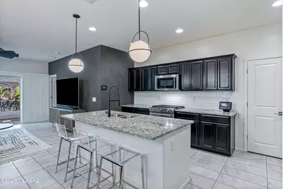 949 E Prairie Field Lane, Sahuarita, AZ 85629 - Photo 11
