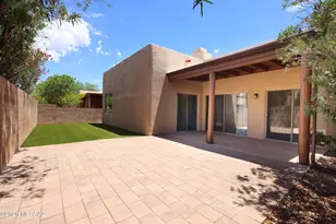 3731 N Crest Ranch Dr, Tucson, AZ 85719 - Photo 17