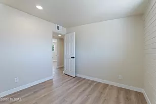 5933 E 34th St, Tucson, AZ 85711 - Photo 23