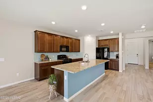 7391 S Via Casa Elegante, Tucson, AZ 85756 - Photo 9