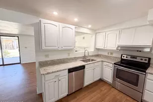 1525 S Renee Pl, Tucson, AZ 85710 - Photo 9