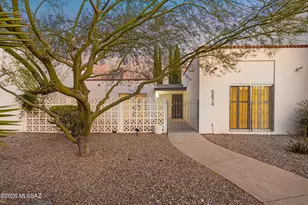 5874 N Camino Esplendora, Tucson, AZ 85718 - Photo 1