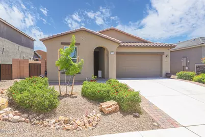 7771 S Wolf Creek Drive, Tucson, AZ 85757 - Photo 3