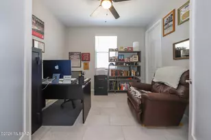 7771 S Wolf Creek Dr, Tucson, AZ 85757 - Photo 27