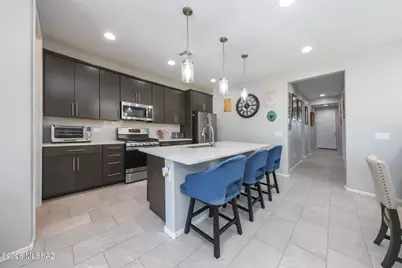 7771 S Wolf Creek Drive, Tucson, AZ 85757 - Photo 7