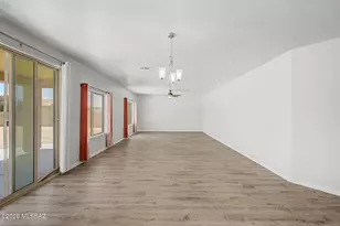 8097 W Fish Eagle Dr, Tucson, AZ 85757 - Photo 19