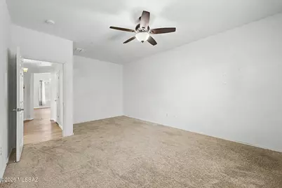8097 W Fish Eagle Drive, Tucson, AZ 85757 - Photo 21