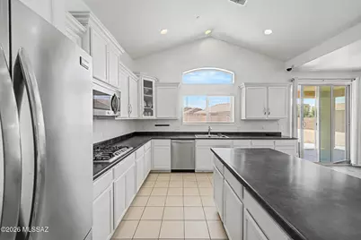 8097 W Fish Eagle Drive, Tucson, AZ 85757 - Photo 15