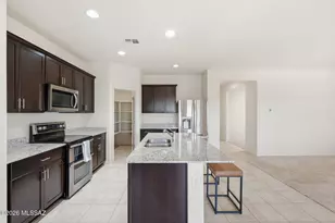 920 W Calle Falerno, Sahuarita, AZ 85629 - Photo 17