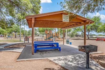 8302 E Koralee Place, Tucson, AZ 85710 - Photo 33
