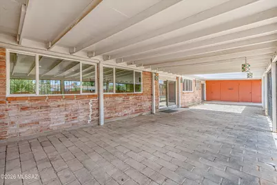 8302 E Koralee Place, Tucson, AZ 85710 - Photo 15