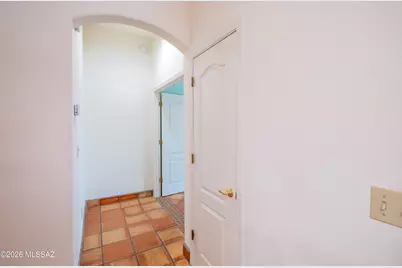 4135 W Coles Wash Lane, Tucson, AZ 85745 - Photo 13