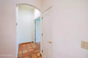4135 W Coles Wash Ln, Tucson, AZ 85745 - Photo 13