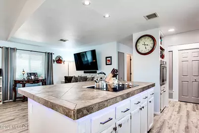 6969 N Northlight Drive, Tucson, AZ 85741 - Photo 11