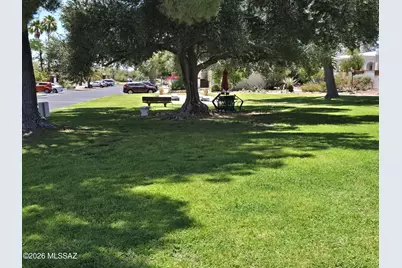 210 W Camino Alameda #A, Green Valley, AZ 85614 - Photo 25