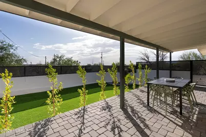 7957 N Village Avenue, Tucson, AZ 85704 - Photo 35