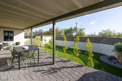 7957 N Village Avenue, Tucson, AZ 85704 - Photo 33