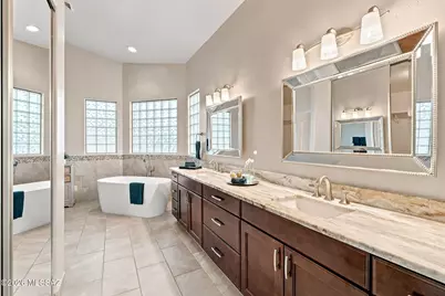 13151 N Pioneer Way, Oro Valley, AZ 85755 - Photo 25