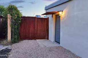 2450 E 3rd St, Tucson, AZ 85719 - Photo 35
