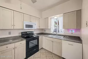 685 S Pantano Pkwy, Tucson, AZ 85710 - Photo 9