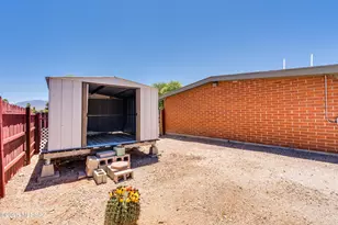9673 E Quail Pl, Tucson, AZ 85748 - Photo 41