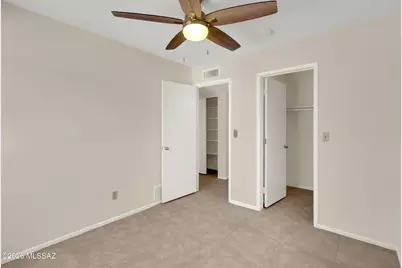 9949 E Emily Drive, Tucson, AZ 85730 - Photo 13