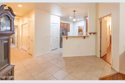 9459 E Lanterra, Tucson, AZ 85710 - Photo 9