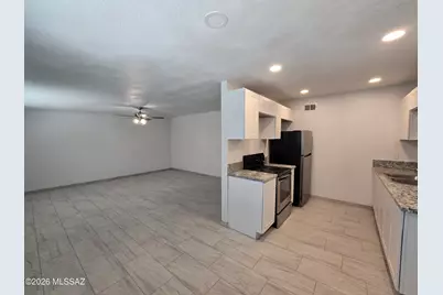 511 N Iroquois Avenue #B, Tucson, AZ 85745 - Photo 7