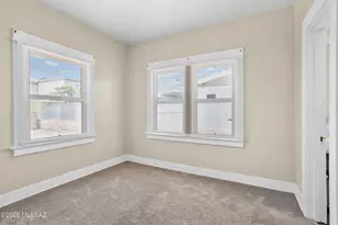 827 E 10th St, Tucson, AZ 85719 - Photo 23