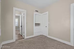 827 E 10th St, Tucson, AZ 85719 - Photo 15
