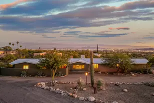 7364 N Mountain Shadows Dr, Tucson, AZ 85718 - Photo 5