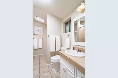 7364 N Mountain Shadows Drive, Tucson, AZ 85718 - Photo 35