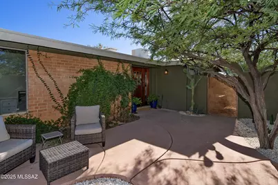 7364 N Mountain Shadows Drive, Tucson, AZ 85718 - Photo 7
