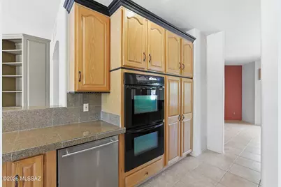 1421 E Rams Hill Drive, Oro Valley, AZ 85737 - Photo 7