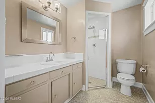 3973 E Desmond Ln, Tucson, AZ 85712 - Photo 15