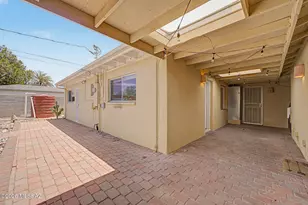3973 E Desmond Ln, Tucson, AZ 85712 - Photo 25