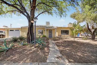 3973 E Desmond Lane, Tucson, AZ 85712 - Photo 1