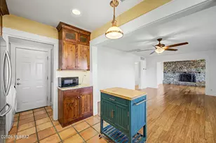3973 E Desmond Ln, Tucson, AZ 85712 - Photo 11