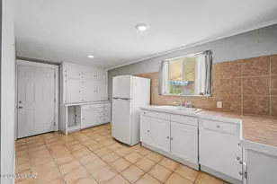 3973 E Desmond Ln, Tucson, AZ 85712 - Photo 19