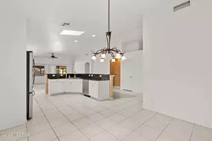 7700 N Sun Flair Dr, Tucson, AZ 85741 - Photo 21
