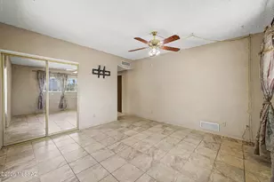1661 W Magee Rd, Tucson, AZ 85704 - Photo 15