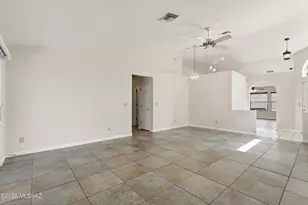 3011 W Sawmill Spring Trail, Tucson, AZ 85742 - Photo 15
