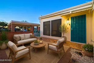 261 W Calle De Las Profetas, Green Valley, AZ 85614 - Photo 3