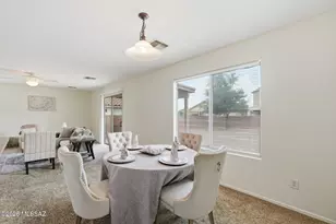 749 W Emerald Key Dr, Green Valley, AZ 85614 - Photo 13