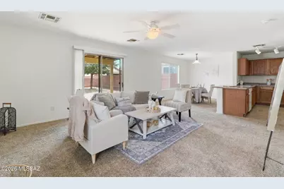 749 W Emerald Key Drive, Green Valley, AZ 85614 - Photo 5